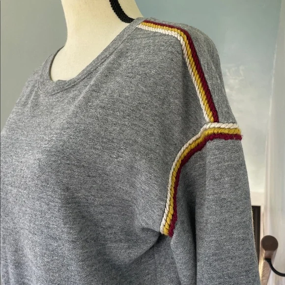 Madewell Miles Embroidered Sweatshirt‎ Medium - Picture 4 of 6